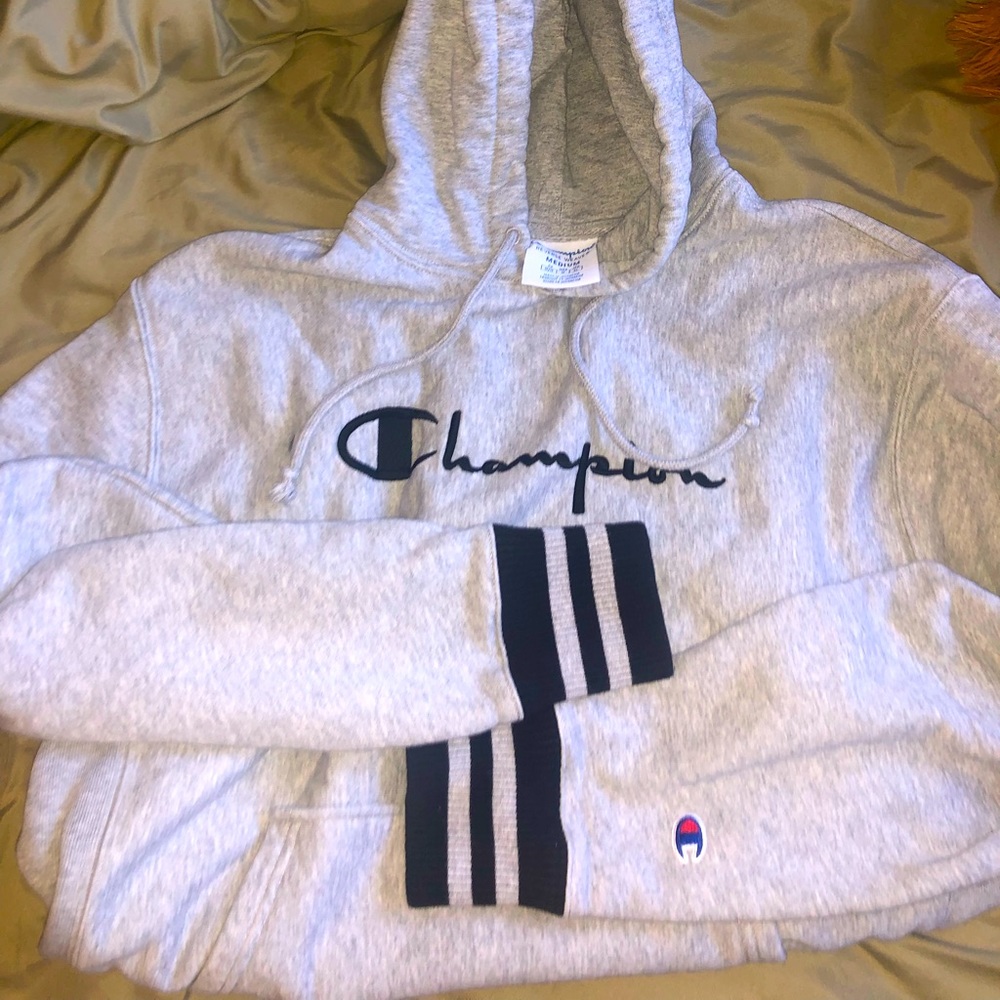 Oversized champion hoodie